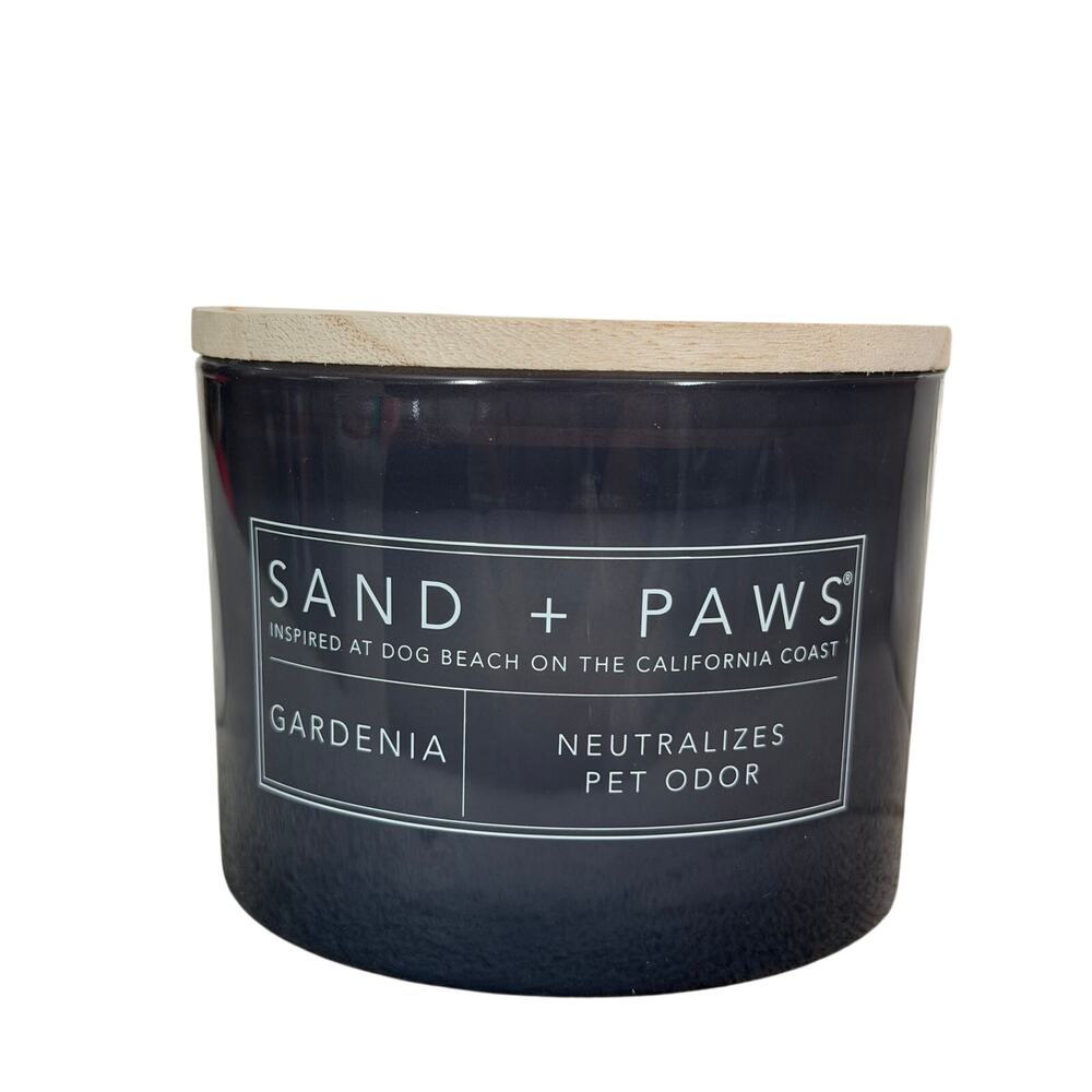 SAND + PAWS Gardenia 2 Wick 12 Oz Candle With Lid Neutralizes Pet Odor New